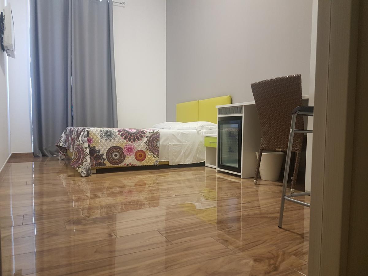 Couette-café Al Volo Foggia